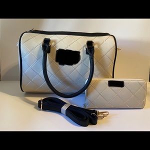 Purse and wallet set